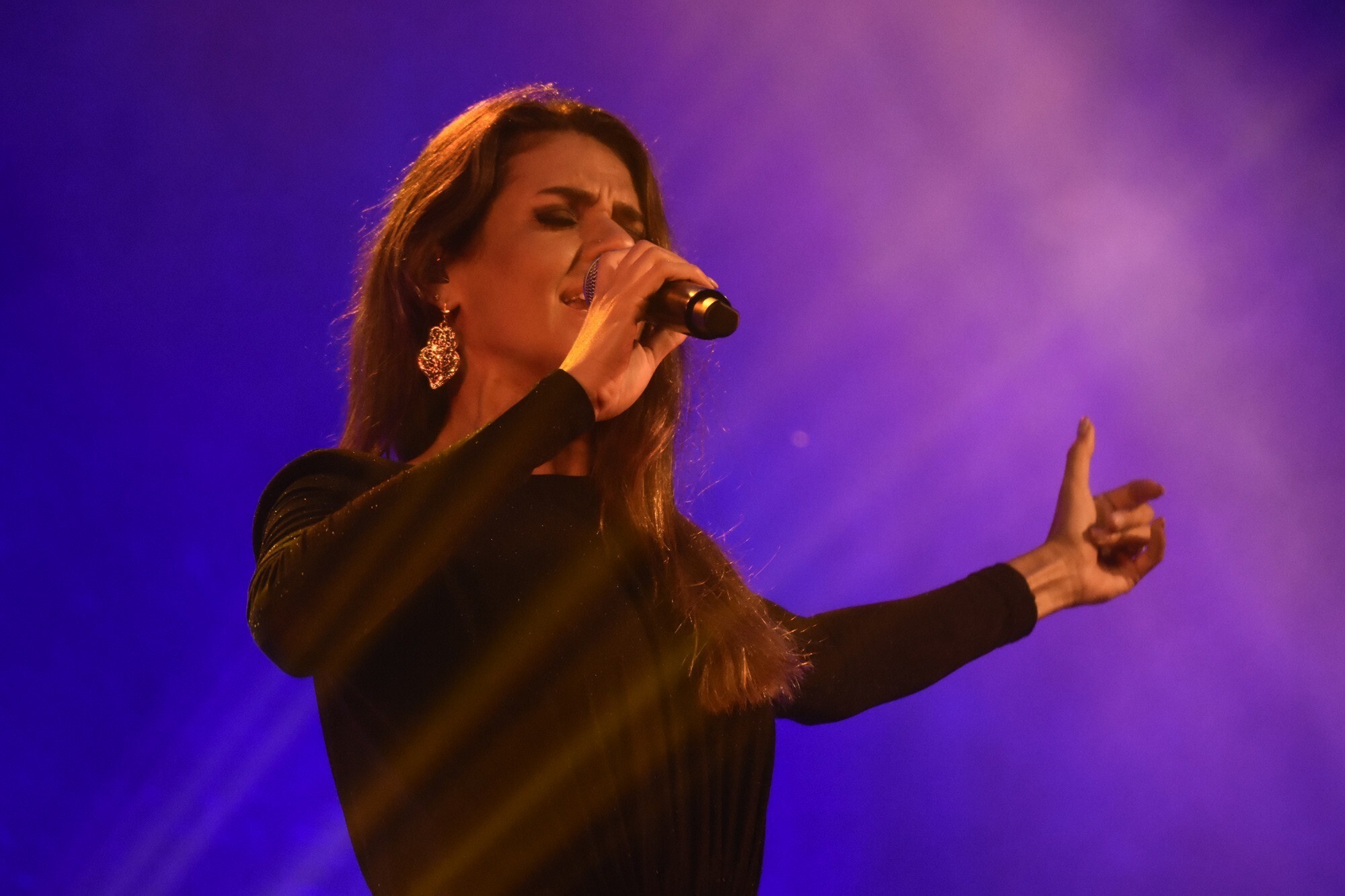 CUCA ROSETA ENCANTOU A TORREIRA