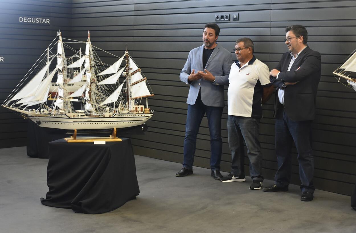 INAUGURADA A EXPOSIÇÃO DE MINIATURAS DE EMBARCAÇÕES DO ARTESÃO JOÃO CARLOS FELÍCIO NA COMUR- MUSE...