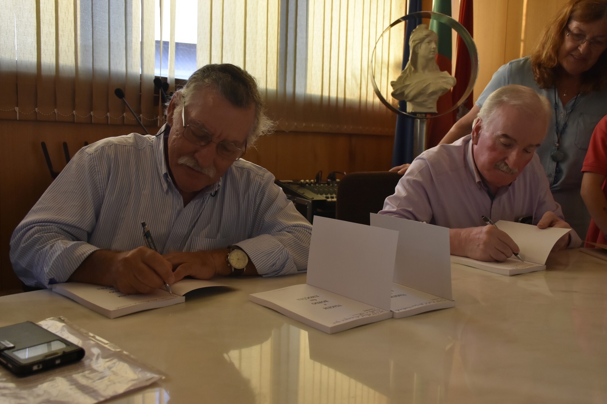 AUGUSTO AMADOR E CARLOS FAUSTINO APRESENTARAM “VIAGEM A BORDO DAS EMOÇÕES"