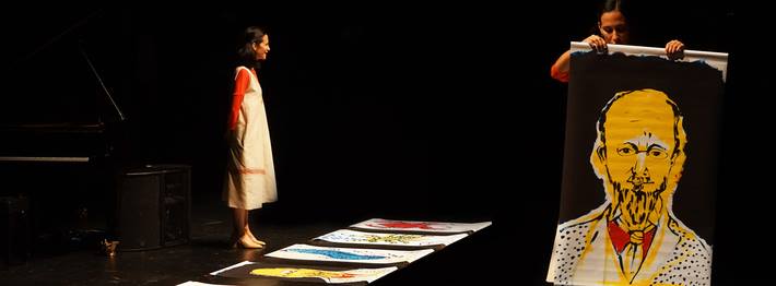 A  excentricidade de Erik Satie em concertos comentados para adultos e crianças