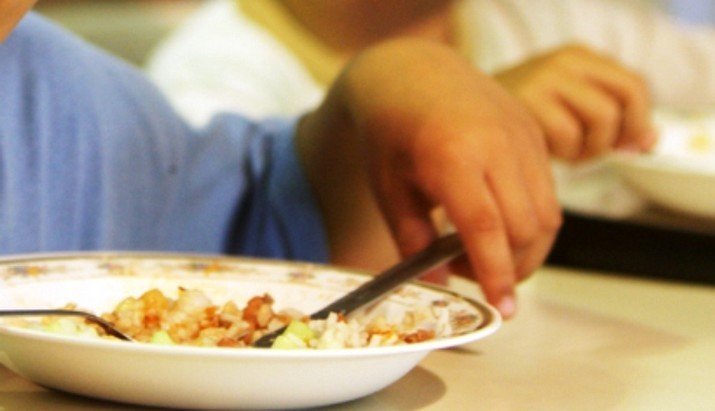 Câmara Municipal lança concurso para fornecimento de refeições escolares 
