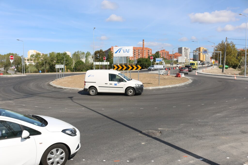 CONCLUÍDA NOVA ROTUNDA NA ANTIGA EN 109