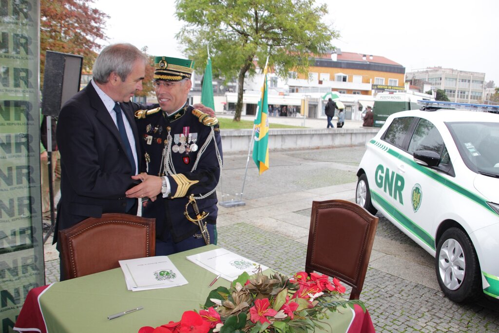 Câmara Municipal de Águeda entregou viatura elétrica à GNR