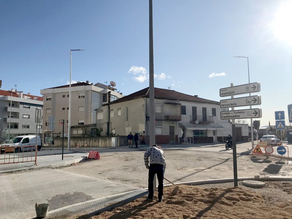 Alteração de Trânsito - R. Cândido dos Reis 