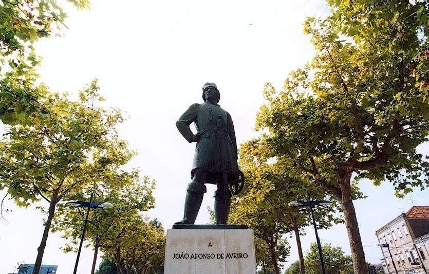 CÂMARA DE AVEIRO CONSERVA  E RESTAURA ARTE PÚBLICA