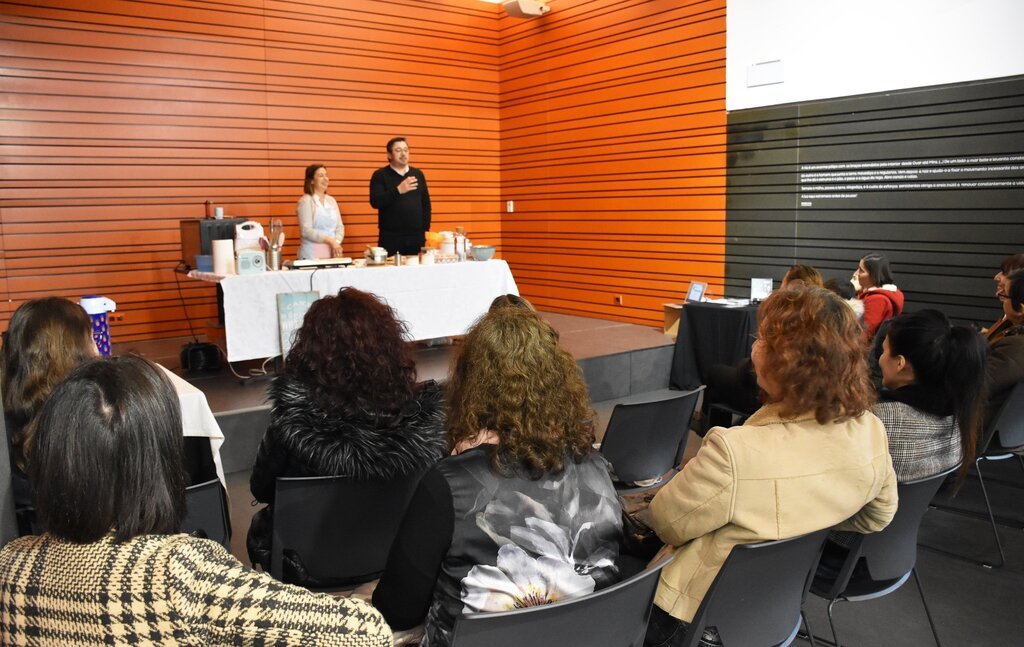 CARMO MIRANDA DINAMIZOU SHOWCOOKING NA COMUR-MUSEU MUNICIPAL