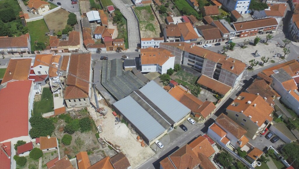 MERCADO MUNICIPAL TAVARES GRAVATO JÁ ESTÁ EM FUNCIONAMENTO ENCOMENDE PREVIAMENTE OS SEUS PRODUTOS...