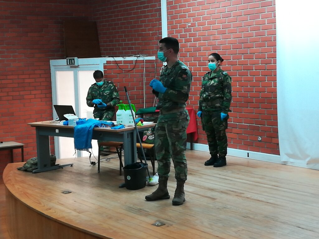 ESCOLA LIMPA... ESCOLA SEGURA!