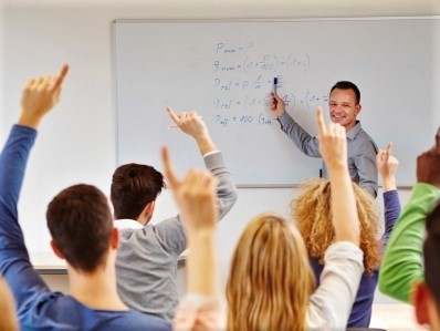 Câmara Municipal acompanha preparação da reabertura das escolas