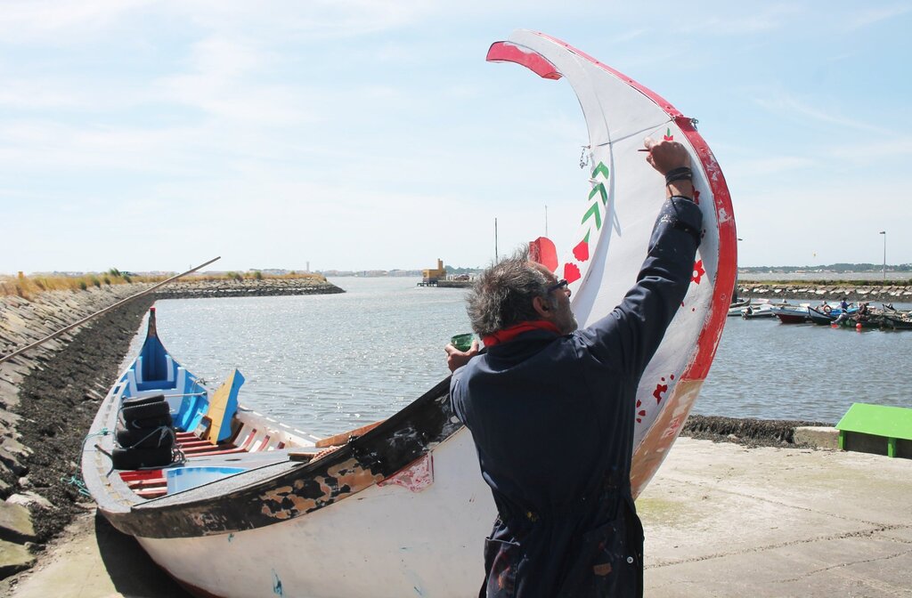 MESTRE JOSÉ OLIVEIRA PINTA PAINÉIS DE MOLICEIROS