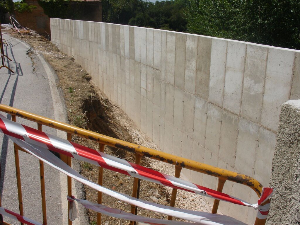 Empreitada na via pública em São João da Azenha