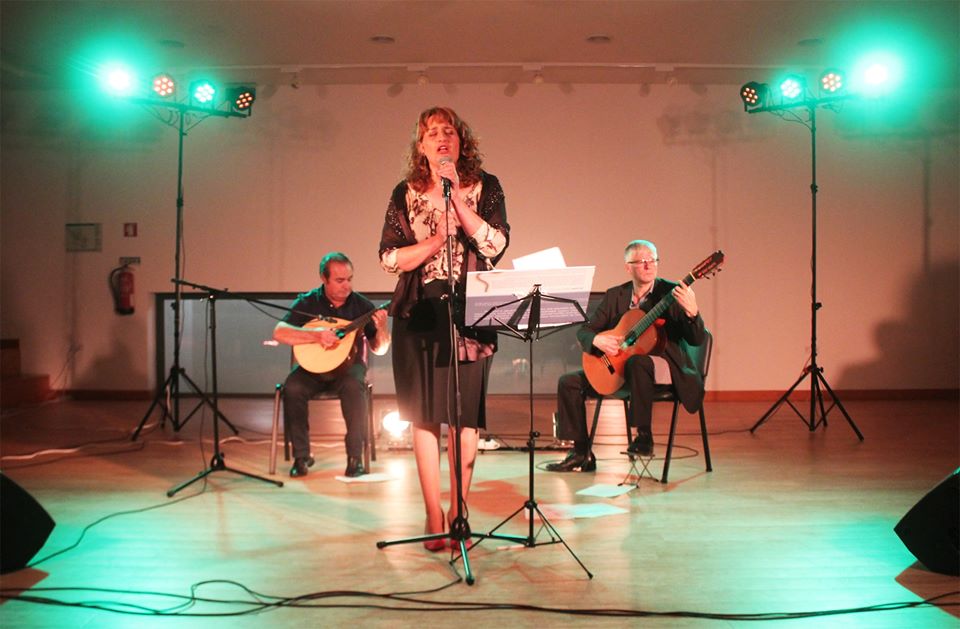 ELISABETE SOARES TROUXE O FADO À OFICINA DE ARTES