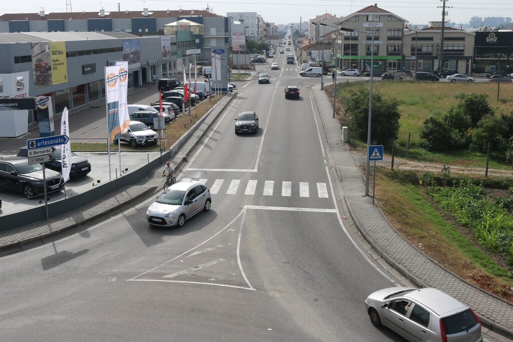 REABILITAÇÃO DE NOVO TROÇO DA ESTRADA DE SÃO BERNARDO