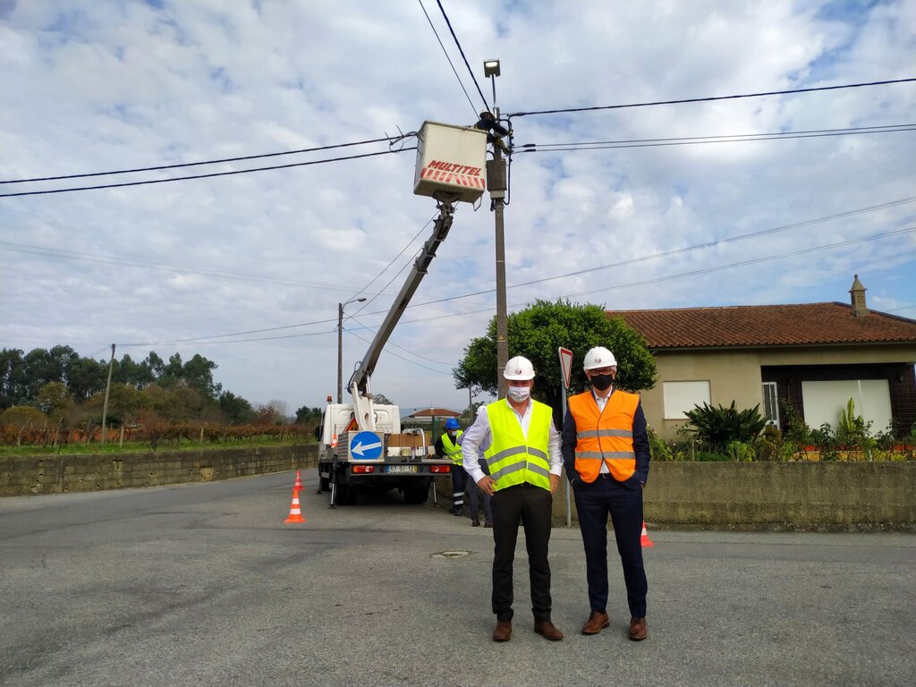Substituição de luminárias por tecnologia LED já arrancou