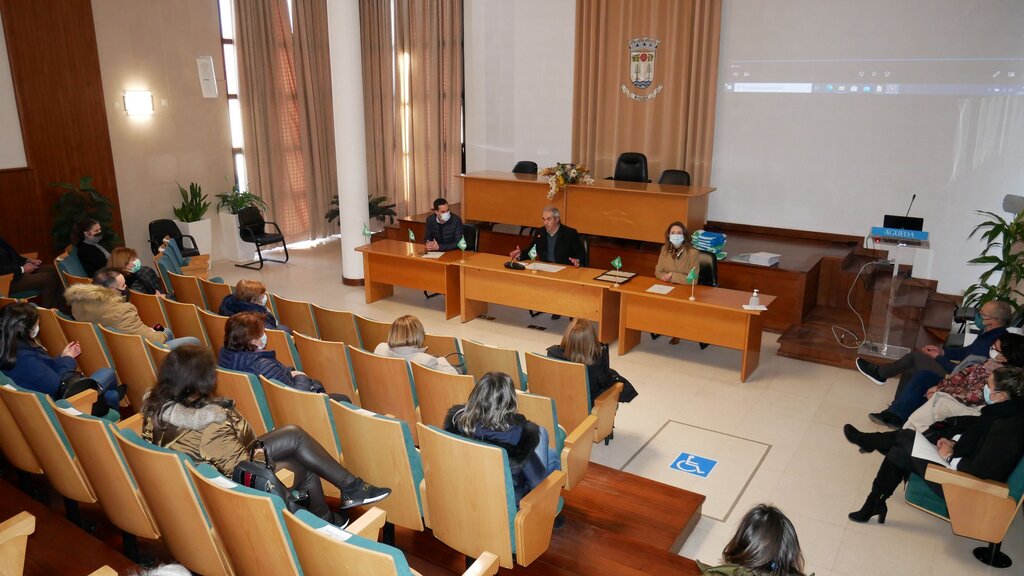 Eco-escolas de Águeda recebem bandeira verde