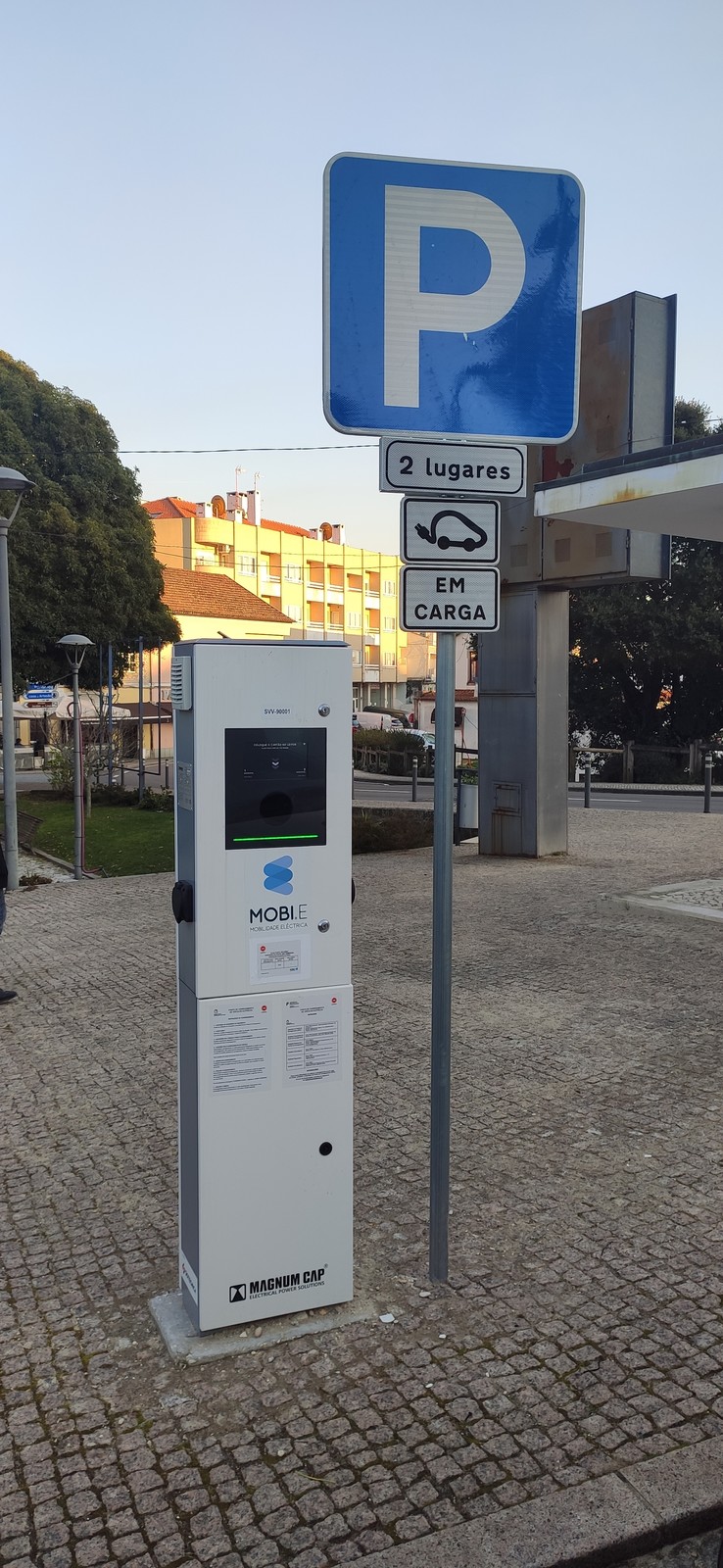 Posto de Carregamento de Veículos Elétricos