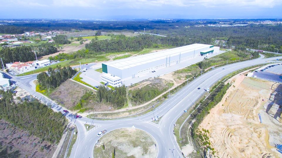 EMPRESA LÍDER NA COSMÉTICA INSTALA-SE NO PARQUE EMPRESARIAL DE SOZA