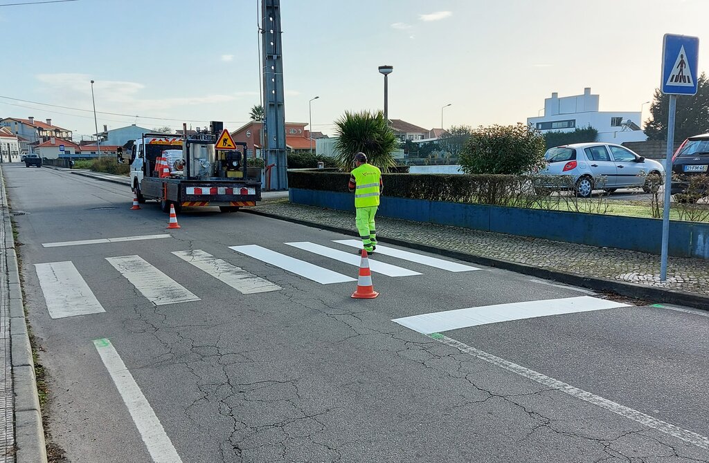 EMPREITADA DE MARCAÇÃO RODOVIÁRIA NOS PRINCIPAIS ARRUAMENTOS DO CONCELHO