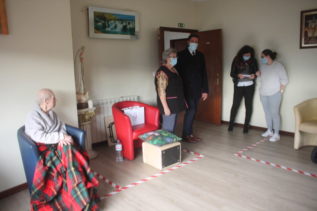 VISITAS AOS LARES E IPSS