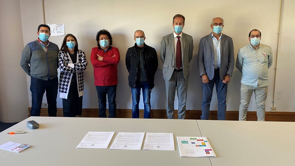 REVISÃO DO ACORDO COLETIVO DE EMPREGADOR PÚBLICO COM O STAL E O SINTAP 