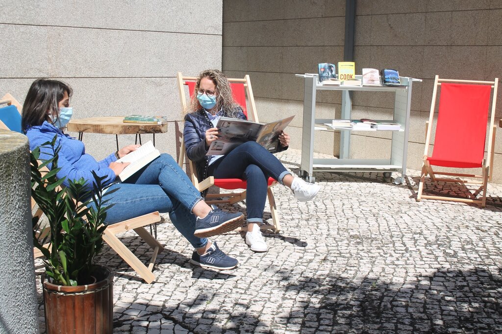 CASA DAS GERAÇÕES ABRE O "JARDIM DA LEITURA"