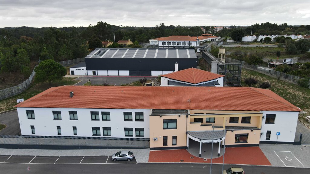 Secretária de Estado da Educação inaugura reabilitação da EB Dr. Fernando Peixinho