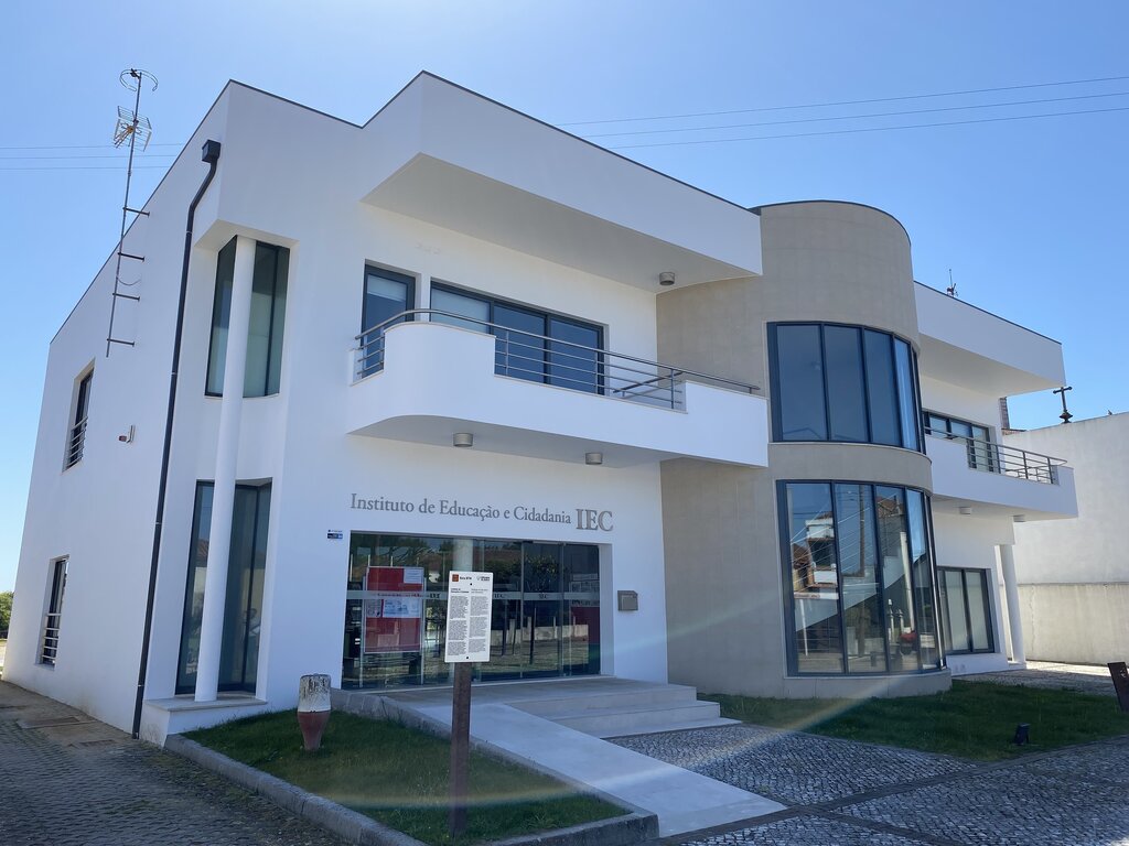 IEC | Autarquia faz intervenção no edifício