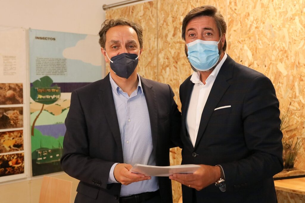 MUNICÍPIO DA MURTOSA E AGÊNCIA PORTUGUESA DO AMBIENTE PROTOCOLAM OBRA DE CONSOLIDAÇÃO DOS MUROS D...