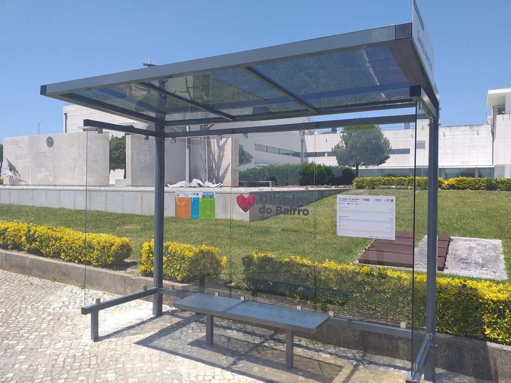 Concelho conta com 47 novos abrigos em paragens de autocarro