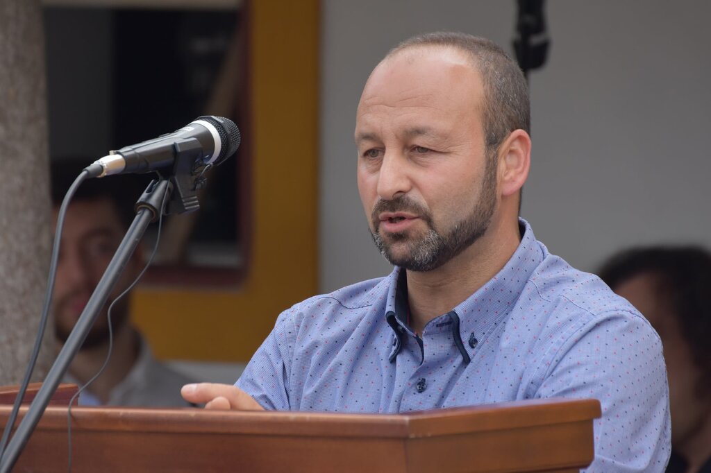  ANTÓNIO RODRIGUES APRESENTOU “EMPRESTA-ME O TEU OLHAR”