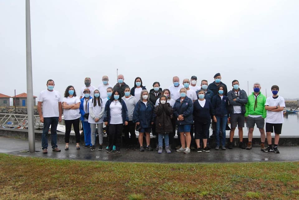 FRATERNIDADE DE NUNO ÁLVARES REALIZA AÇÃO DE LIMPEZA DAS MARGENS DA RIA