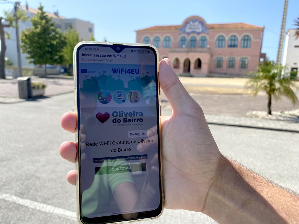 Concelho vai ter mais 16 espaços exteriores com wifi gratuito 