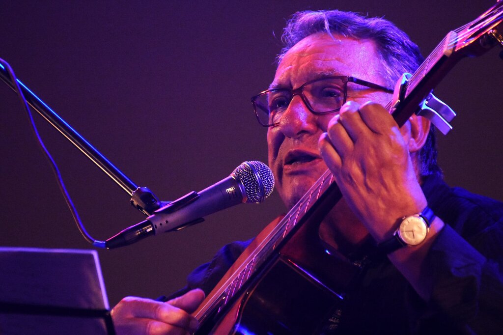 CARLOS FONSECA TROUXE O FADO ÀS QUINTAS DAS ARTES