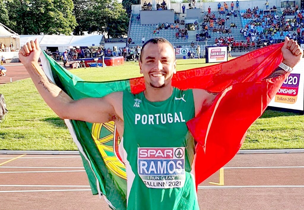 Autarquia aprova Voto de Louvor a Leandro Ramos