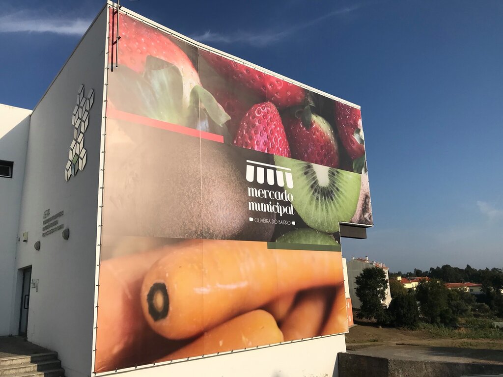  Mercado Municipal de Oliveira do Bairro reabre no próximo sábado