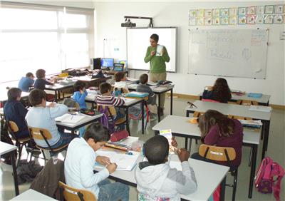 1000 Crianças fascinadas pela Ciência