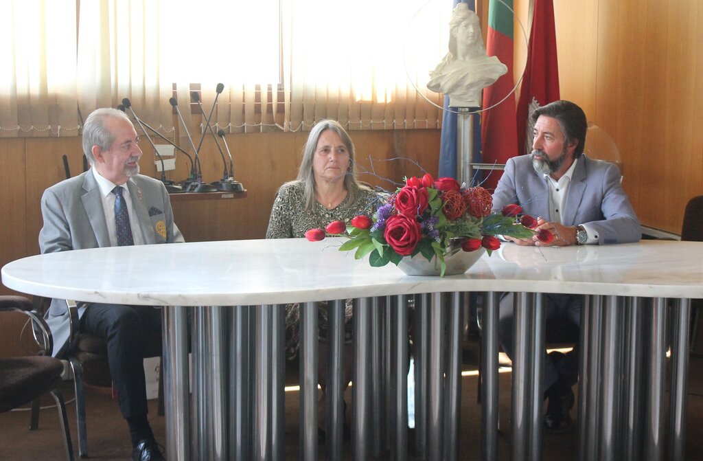 GOVERNADOR ROTÁRIO RECEBIDO NOS PAÇOS DO MUNICÍPIO