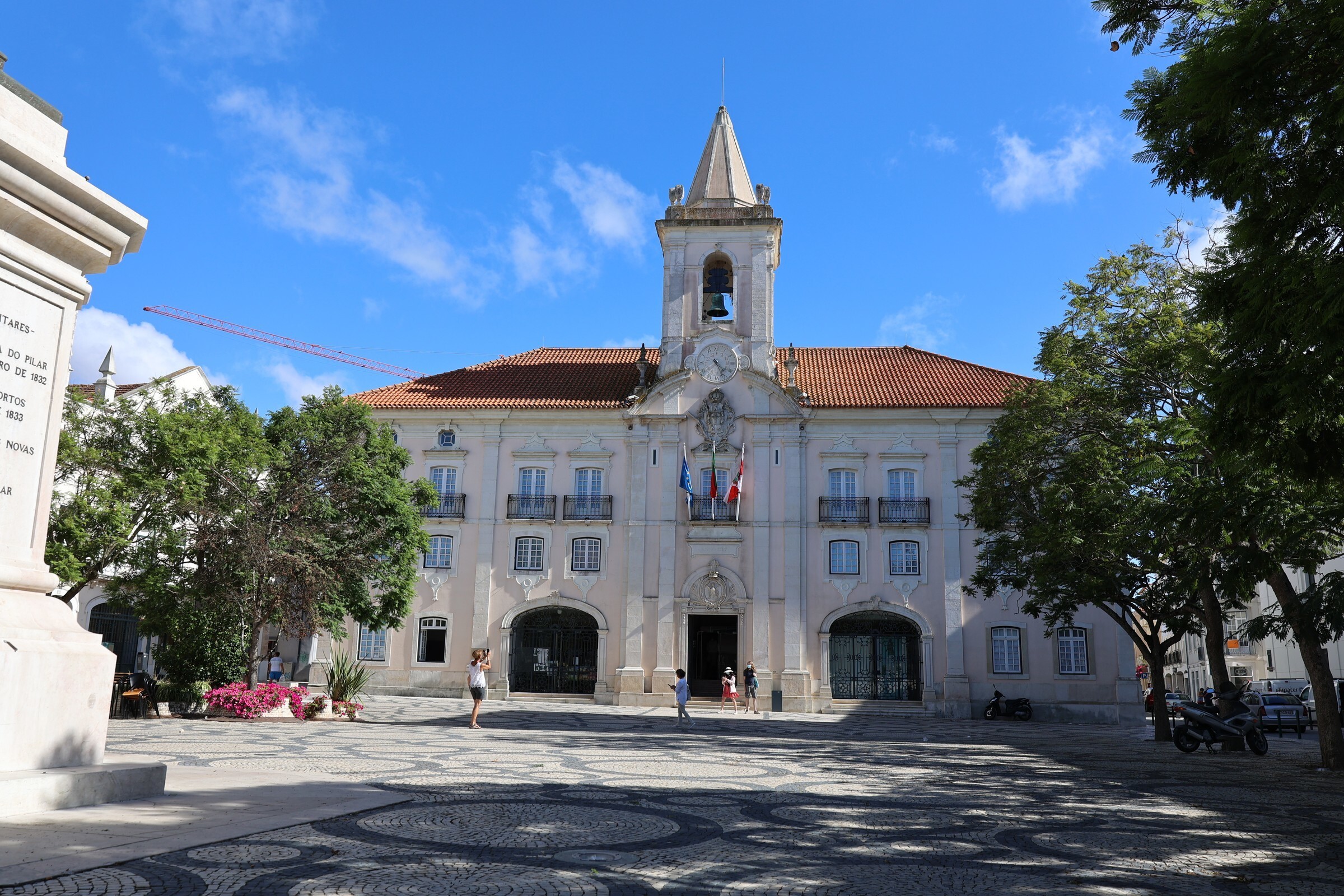 ALTERAÇÃO DA DATA DA PRIMEIRA REUNIÃO DE CÂMARA DE NOVEMBRO