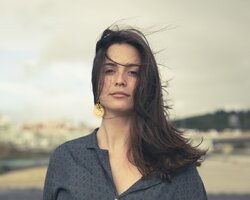 “E A CANTAR” DE MIMI FROES SEGUE PARA O TEATRO AVEIRENSE A 4 DE NOVEMBRO