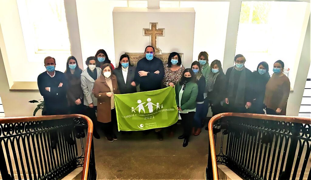 Albergaria-a-Velha recebe Bandeira de “Autarquia Familiarmente + Responsável”