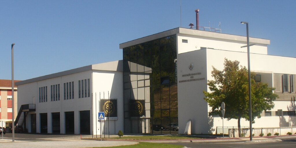 Município apoia Bombeiros de Anadia com 5 mil euros