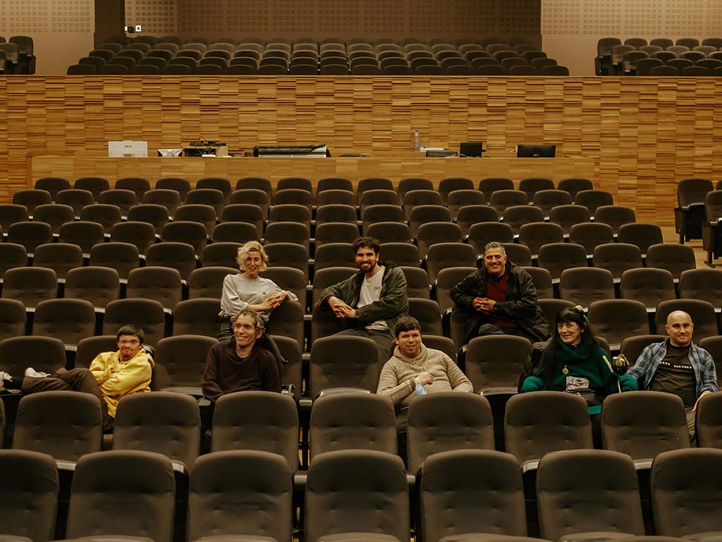 CONCERTO DOS 5ª PUNKADA NO TEATRO AVEIRENSE