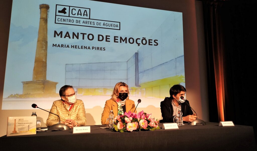 Livro exibe “Manto de Emoções” do Centro de Artes de Águeda