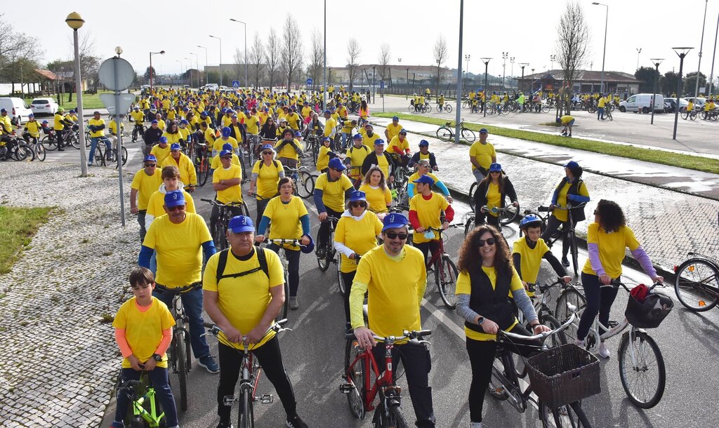 PRIMAVERA CICLÁVEL JUNTOU A BICICLETA, O CONVÍVIO E A SOLIDARIEDADE COM A UCRÂNIA