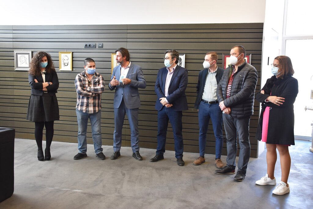 INAUGURADA A EXPOSIÇÃO DE ALFREDO CANEIRA NA COMUR-MUSEU MUNICIPAL DA MURTOSA