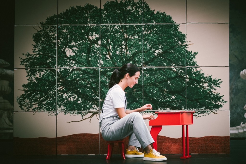 Concertos especiais de Sensible Soccers e Tiago Nacarato, performance, teatro, exposições e ofici...