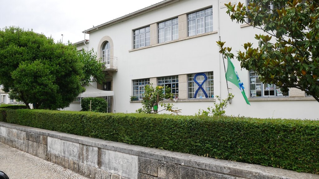 Câmara Municipal requalifica e amplia Escola Básica das Chãs