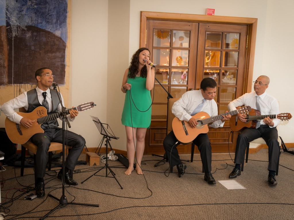 Grupo Rais na Praça da Juventude 