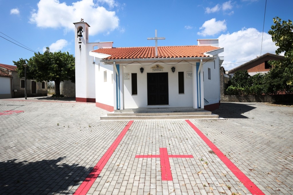 Torres: "Aldeia de Portugal"