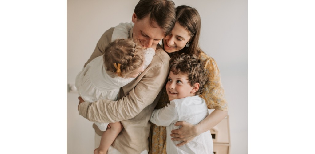 “ENCONTROS COM A EDUCAÇÃO” promoveu a Ação de Capacitação intitulada "Criar Famílias Emocionalmen...